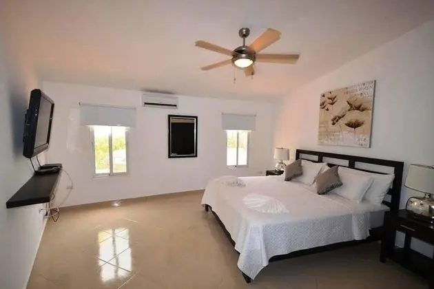 Deluxe Villa (6 Bedrooms)