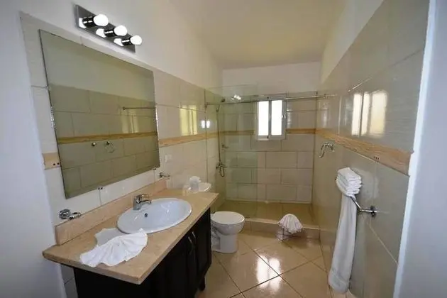 Deluxe Villa (6 Bedrooms)
