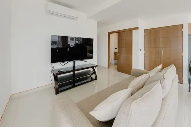 Daire, 2 Yatak Odası, Balkon