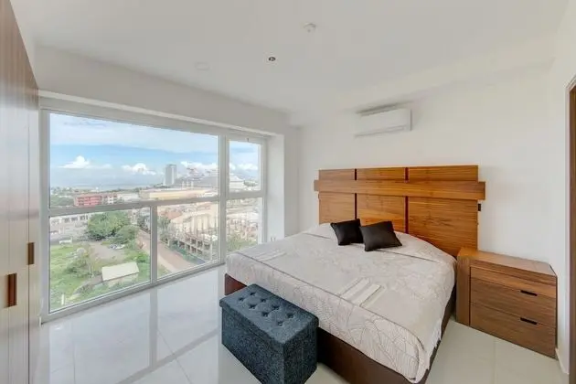 Daire, 2 Yatak Odası, Balkon
