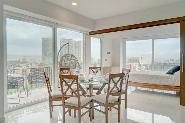 Daire, 2 Yatak Odası, Balkon