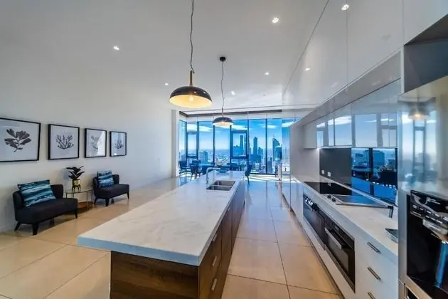 Çatı Katı Süiti (Penthouse)
