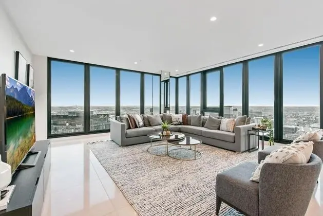 Çatı Katı Süiti (Penthouse)