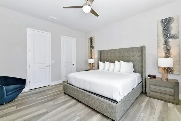 4 Bedroom Luxury Condo