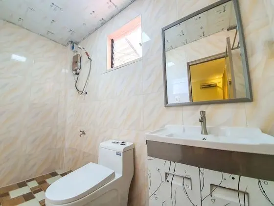 Tek Büyük Yataklı Oda, Balkon