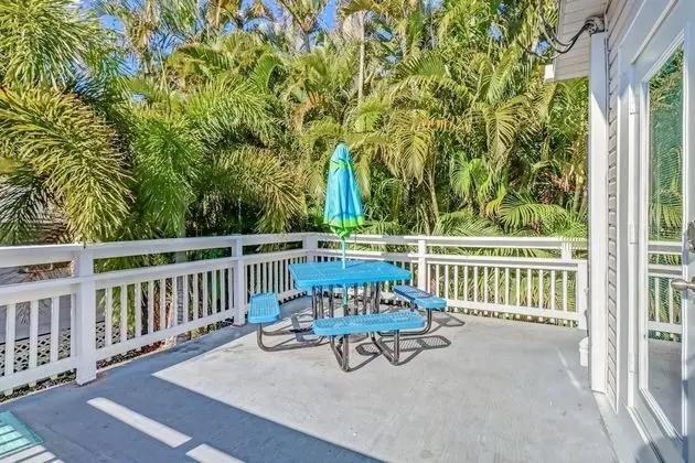 Daire (189 Dakota Ave #2L)