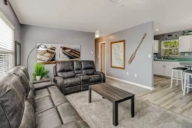 Daire (189 Dakota Ave-Palm Paradise)