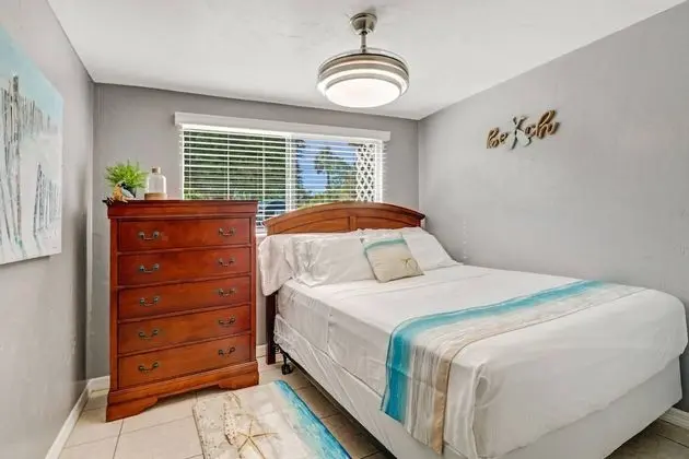 Daire (189 Dakota Ave-Turtle Cove)