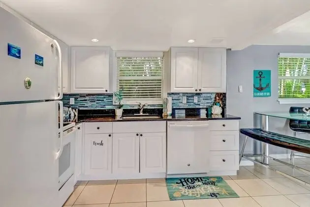 Daire (189 Dakota Ave-Turtle Cove)