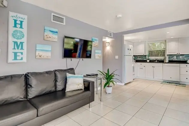 Daire (189 Dakota Ave-Turtle Cove)