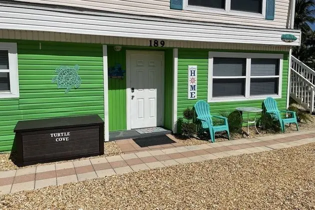 Daire (189 Dakota Ave-Turtle Cove)