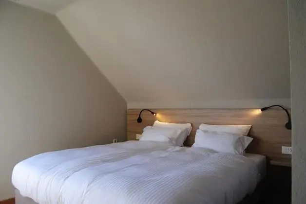 Classic Tek Büyük veya İki Ayrı Yataklı Oda