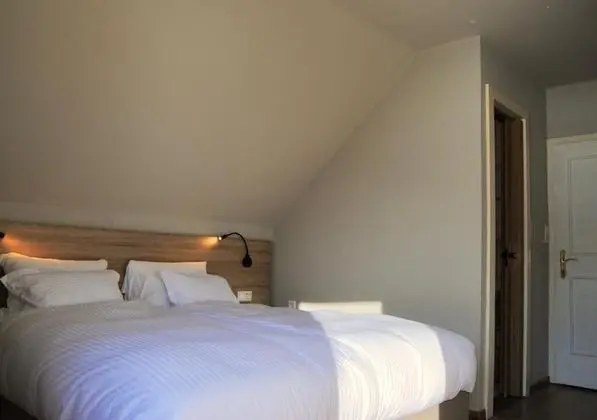 Classic Tek Büyük veya İki Ayrı Yataklı Oda