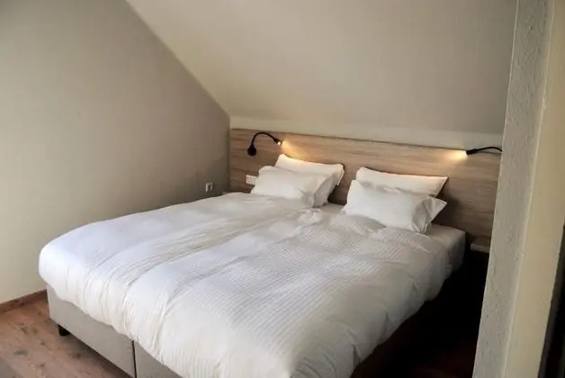 Classic Tek Büyük veya İki Ayrı Yataklı Oda