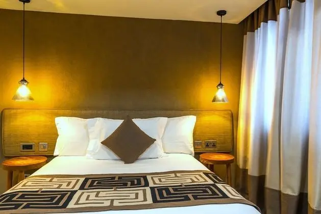 One Bedroom Suite