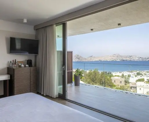 Deluxe Standard Deniz Manzaralı Oda