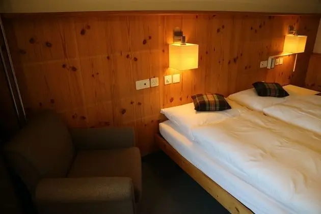 Tek Büyük Yataklı Oda, Balkon