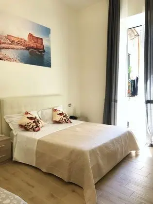 Üç Kişilik Oda, Balkon