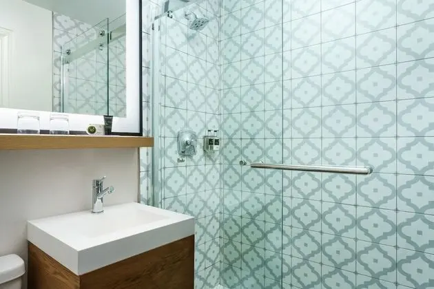 Deluxe Oda, 1 En Büyük (King) Boy Yatak, Şehir Manzaralı (City View King Room)