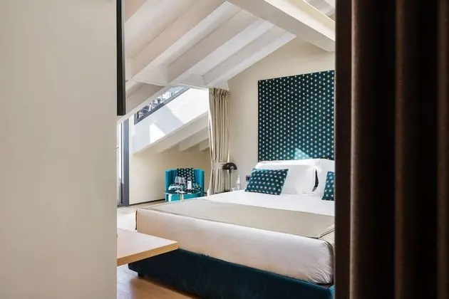 Deluxe Tek Büyük Yataklı Oda (Upper Floor)