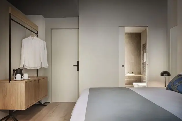 Tek Büyük Yataklı Oda