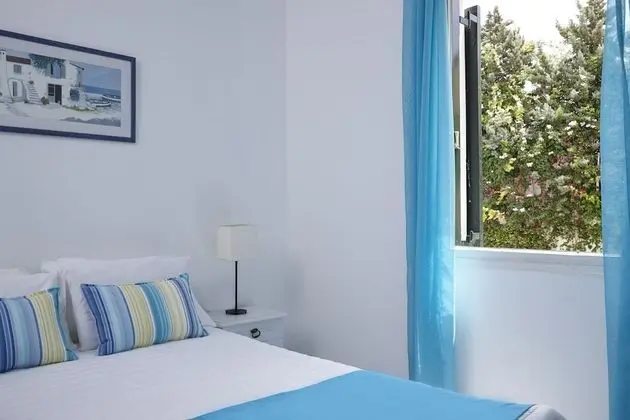 Apart Daire, Havuz Manzaralı