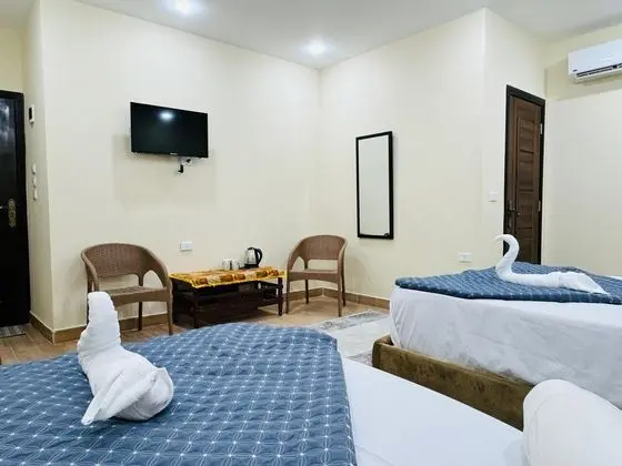 Comfort Tek Büyük Yataklı Oda