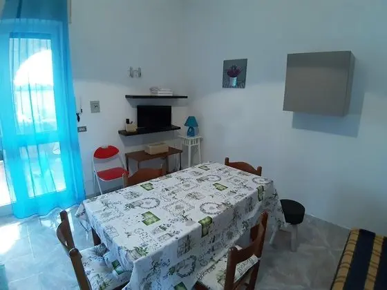 Apart Daire, Veranda