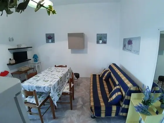 Apart Daire, Veranda