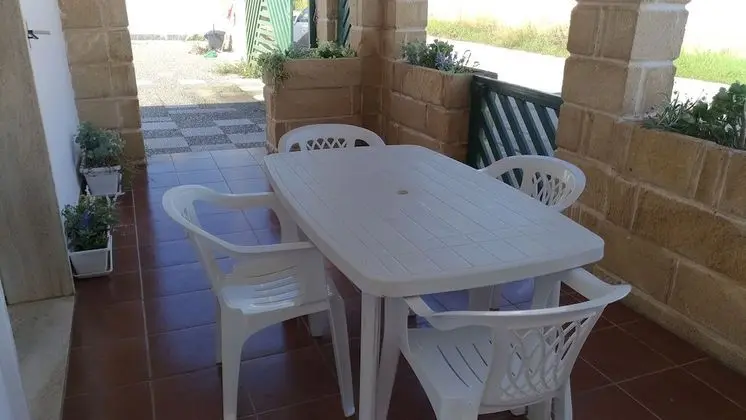 Apart Daire, Veranda