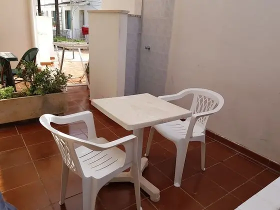 Tek Büyük veya İki Ayrı Yataklı Oda, Veranda