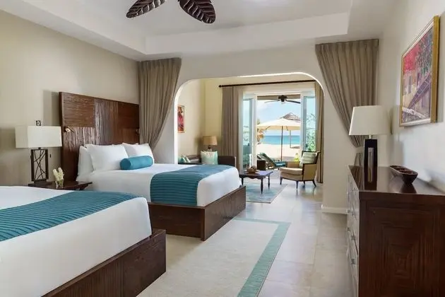 Seagrape Beach Suite