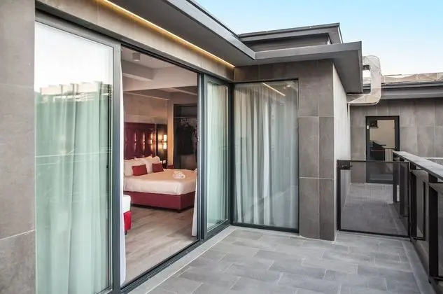 Superior Dört Kişilik Oda, Balkon