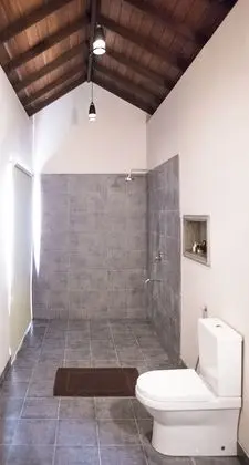 Premium Villa, 1 En Büyük (King) Boy Yatak, Havuz Kullanımı, Bahçeli (Sera 2)
