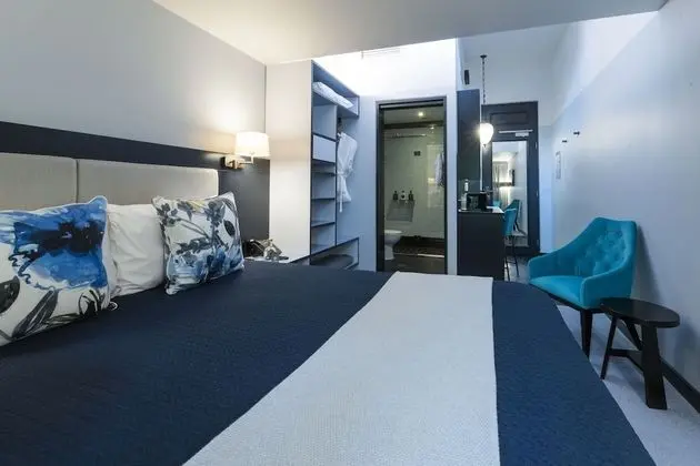 Deluxe Oda, 1 Büyük (Queen) Boy Yatak, Şehir Manzaralı