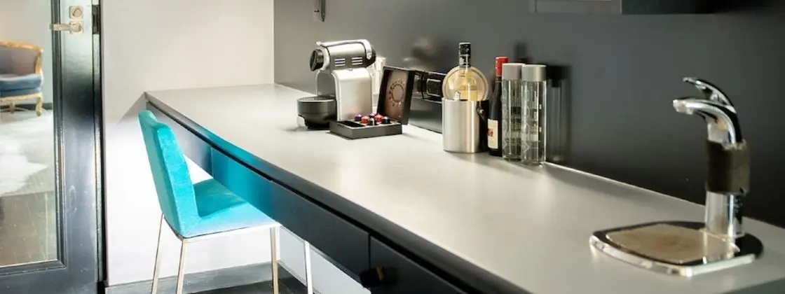 Oda, 1 En Büyük (King) Boy Yatak, Engellilere Uygun, Şehir Manzaralı