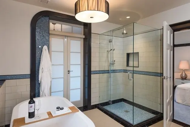 Süit, 1 En Büyük (King) Boy Yatak, Şehir Manzaralı