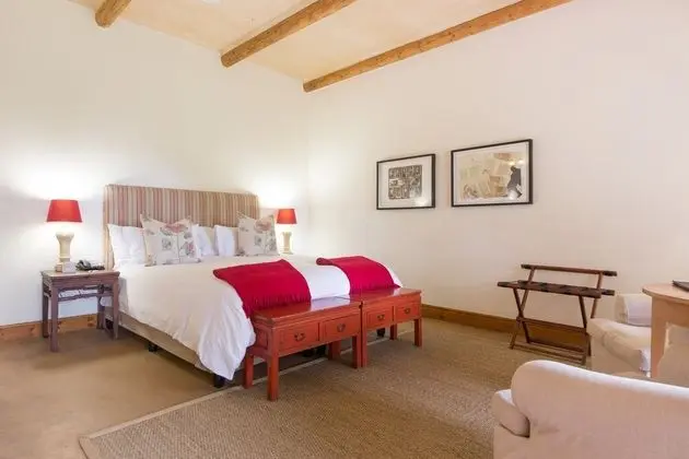 Signature Oda, Nehir Manzaralı (Riverfacing Room)