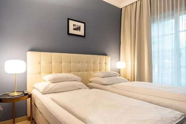 Süit, Balkon, Bahçe Manzaralı
