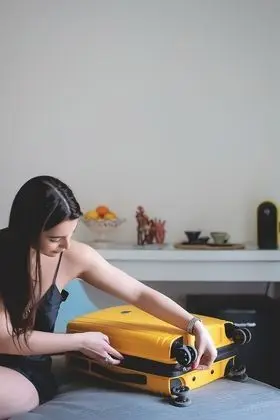 Üç Kişilik Oda