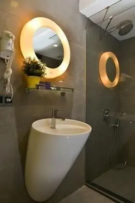 Deluxe Tek Büyük veya İki Ayrı Yataklı Oda