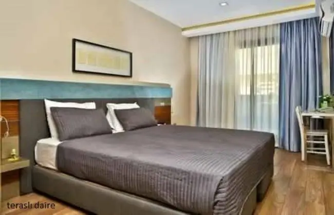 Standart Oda, Şehir Manzaralı