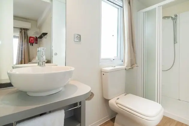 Lodge Deluxe - MD (Deluxe Mobile Home)