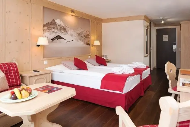 Traditional Tek Büyük veya İki Ayrı Yataklı Oda, Balkon, Dağ Manzaralı