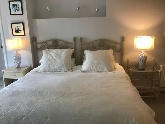 Luxury Tek Büyük Yataklı Oda, Banyolu/Duşlu (Garden room kitchenette)