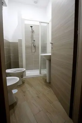 Tek Büyük Yataklı Oda, Özel Banyo (Santi Filippo e Giacomo)
