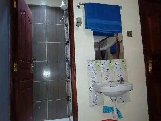 Family Oda, 2 Çift Kişilik Yatak, Sigara İçilebilir, Özel Banyo