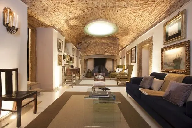 Apart Daire, 2 Yatak Odası, Şömine