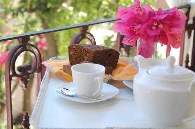 Apart Daire, 2 Yatak Odası, Balkon, Bahçe Manzaralı