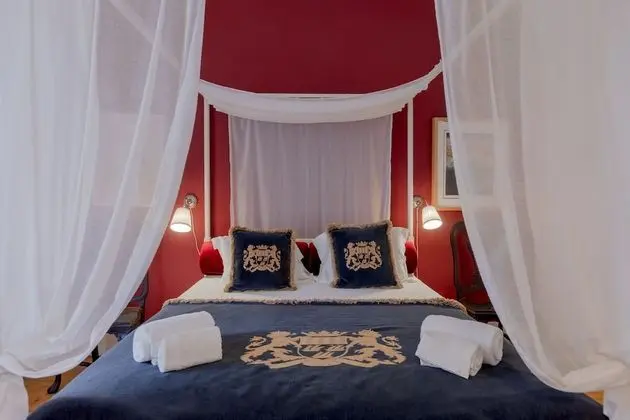 Apart Daire, 2 Yatak Odası, Balkon, Bahçe Manzaralı